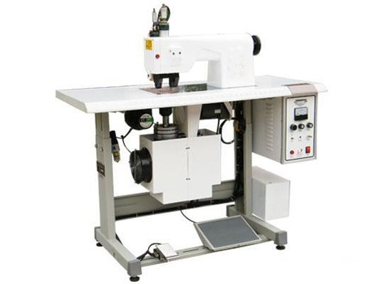 超声波花边缝合机