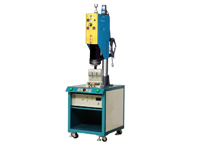 超音波塑胶熔接机